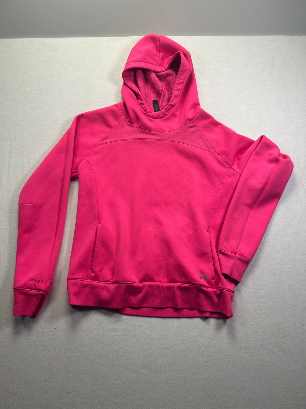 Under Armour Women's Hot Pink Fleece Pullover Hoodie